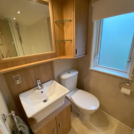 Red Squirrel Lodge Sandown Extérieur photo
