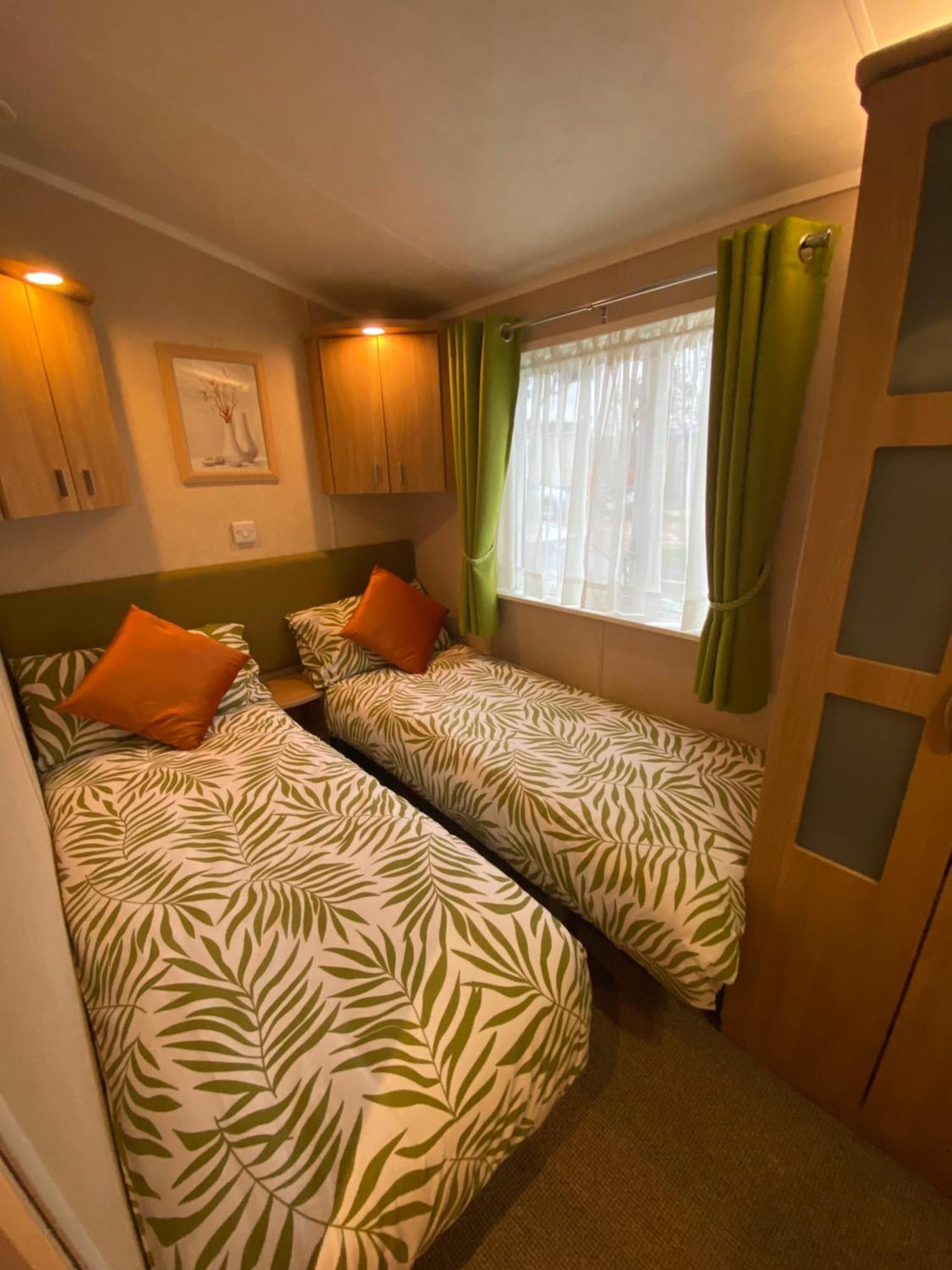 Red Squirrel Lodge Sandown